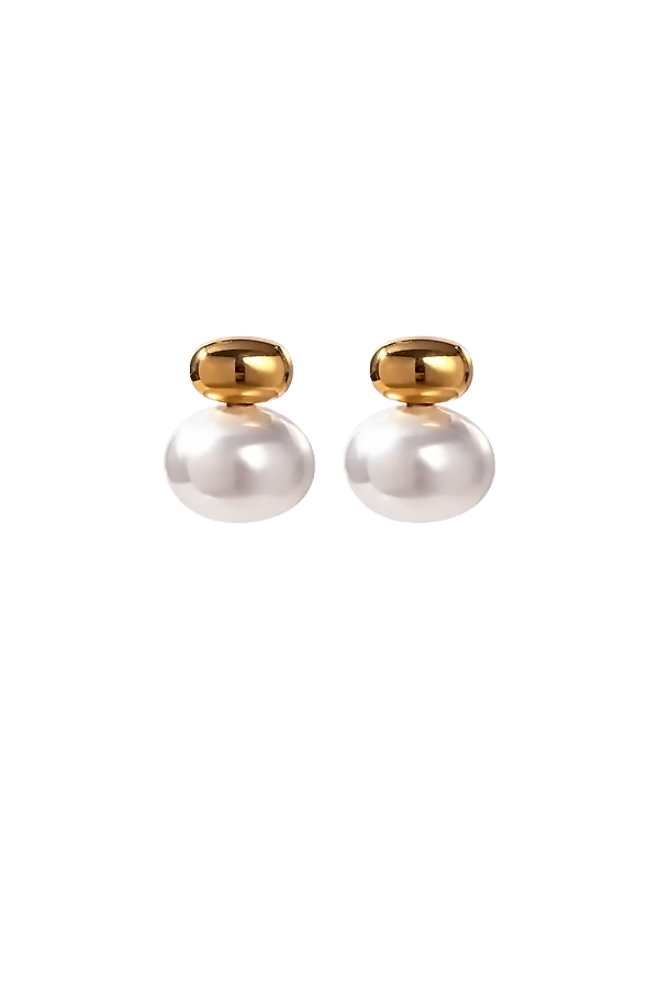 French vintage style pearl earrings for elegant woman